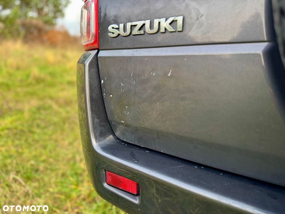 Suzuki Grand Vitara 2.4 Premium - 10