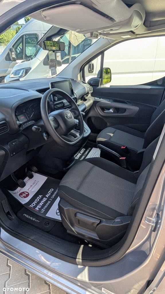 Toyota Proace City Verso Long 1.5 D-4D Business - 13