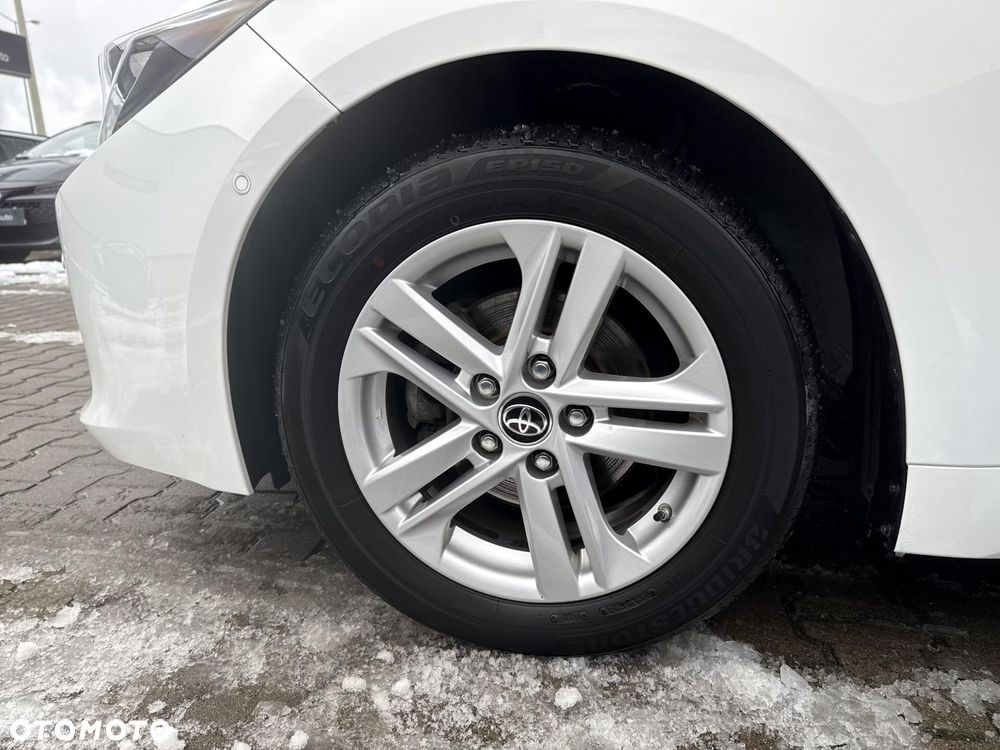 Toyota Corolla 1.8 Hybrid Comfort - 24