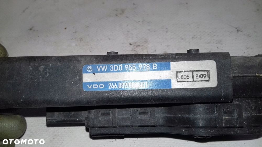 SPRYSKIWACZ LAMPY PRZÓD 3D0955978B VW PHAETON 02- - 3