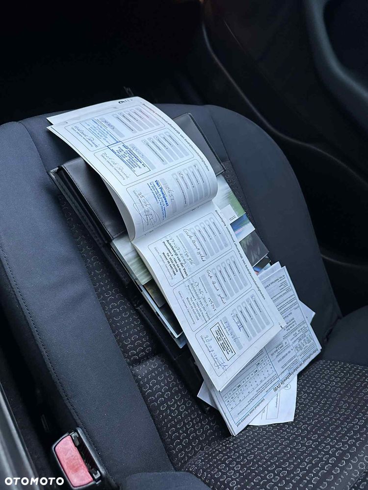 BMW Seria 3 325i - 20