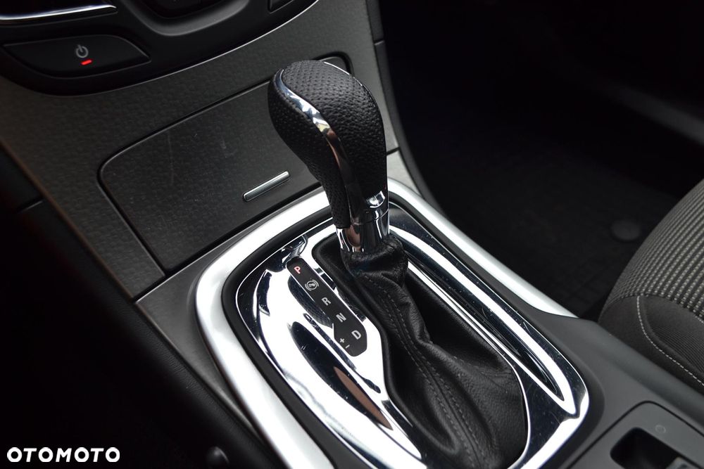 Opel Insignia 1.6 ECOTEC Exclusive - 26