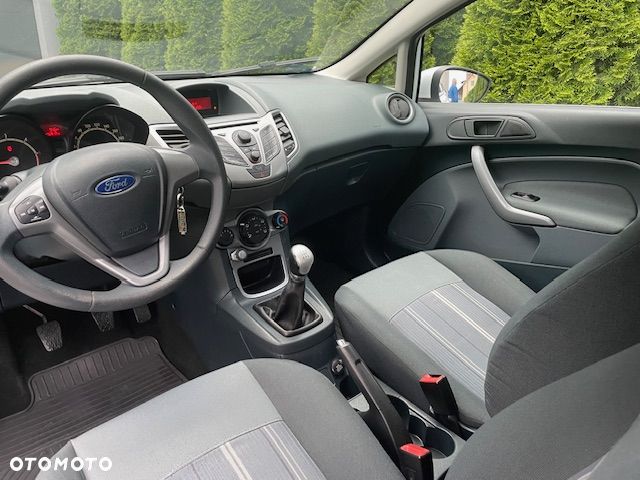 Ford Fiesta 1.4 TDCi Silver X plus - 17