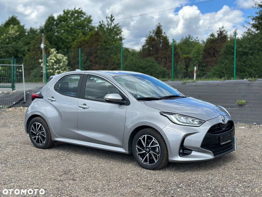 Toyota Yaris - 25