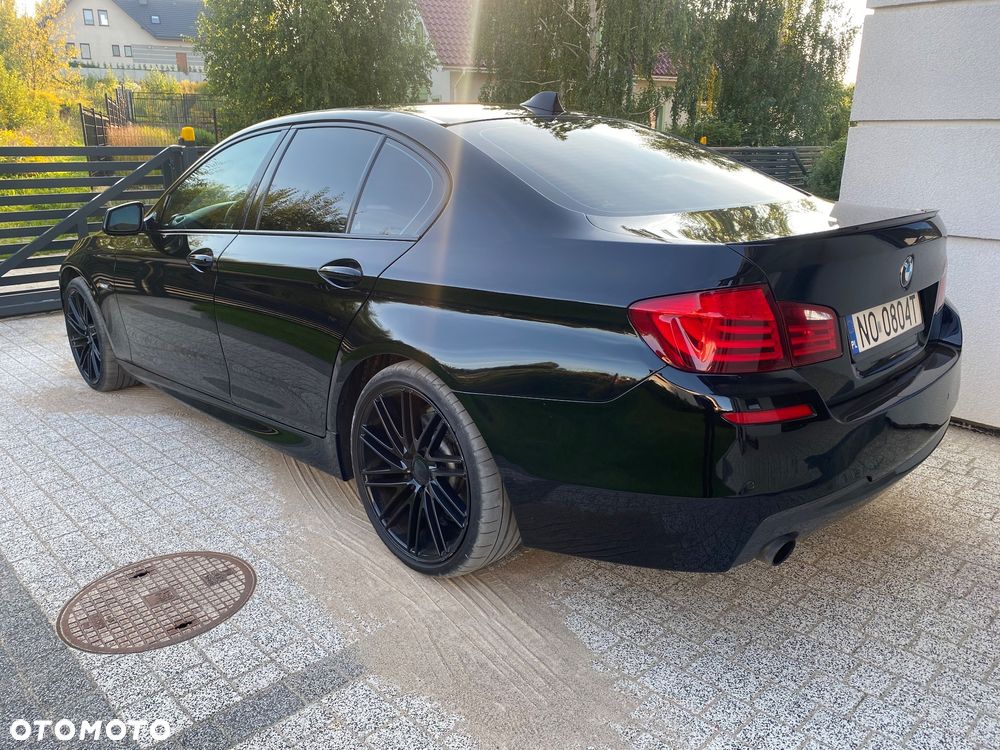 BMW Seria 5 535i xDrive - 8