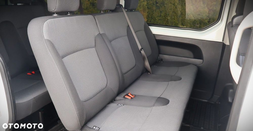 Renault Trafic - 13