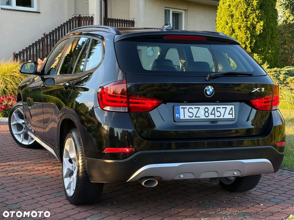 BMW X1 xDrive18d xLine - 13