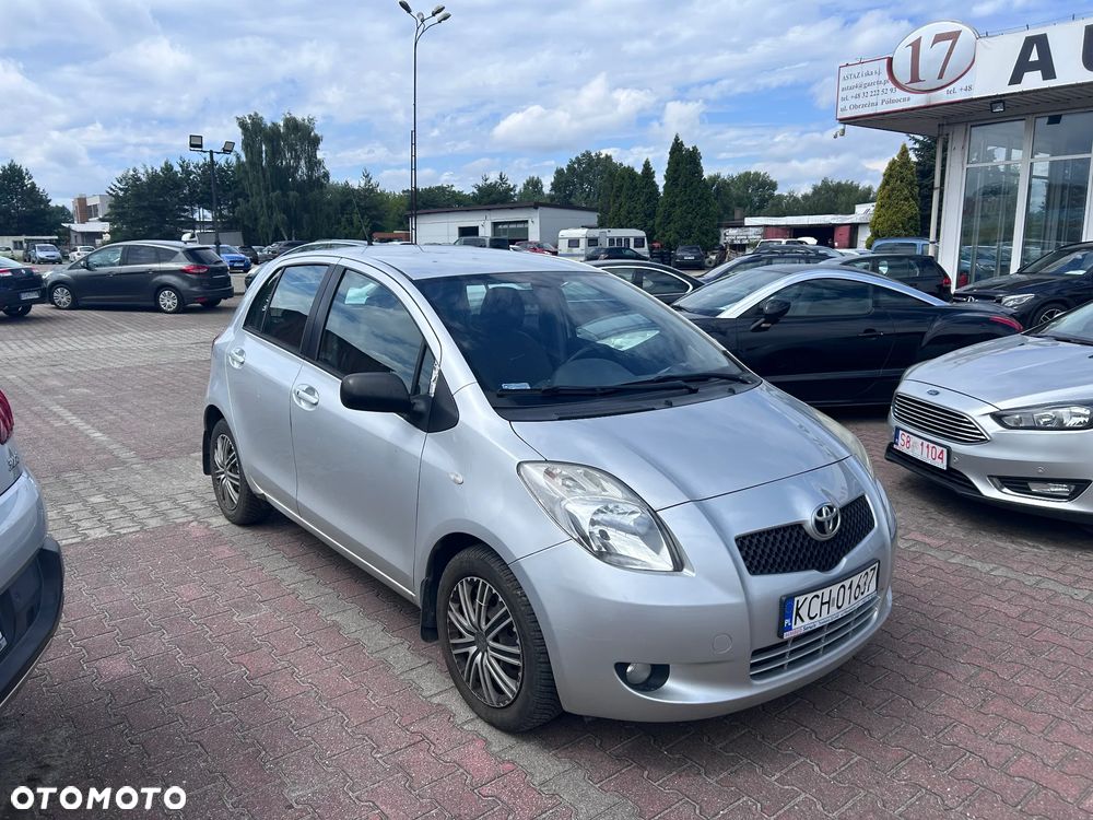 Toyota Yaris 1.3 Blue - 2