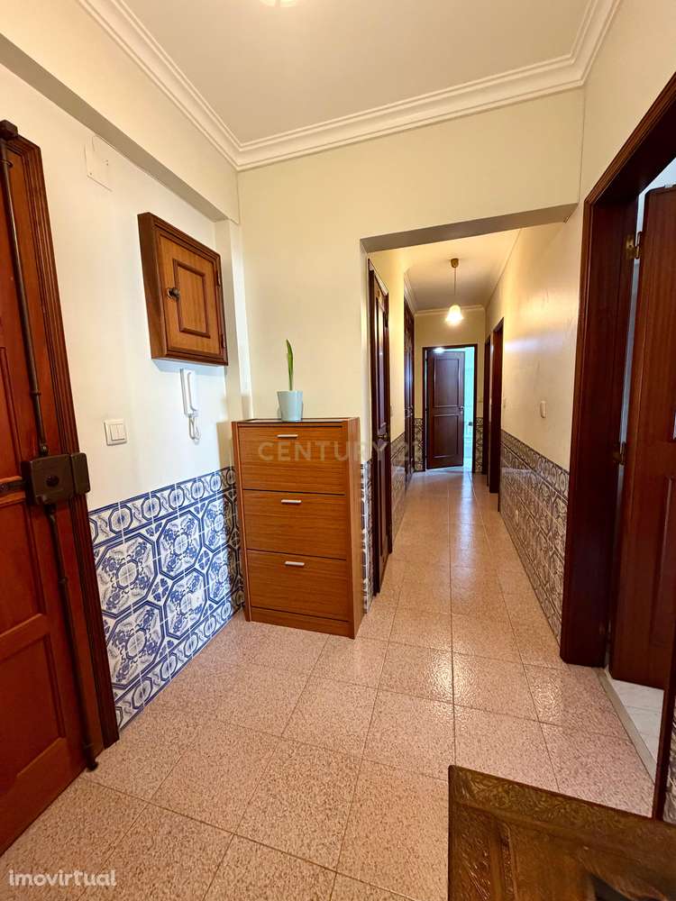 Apartamento T2 com Garagem | Cacém | Sintra - Grande imagem: 5/17