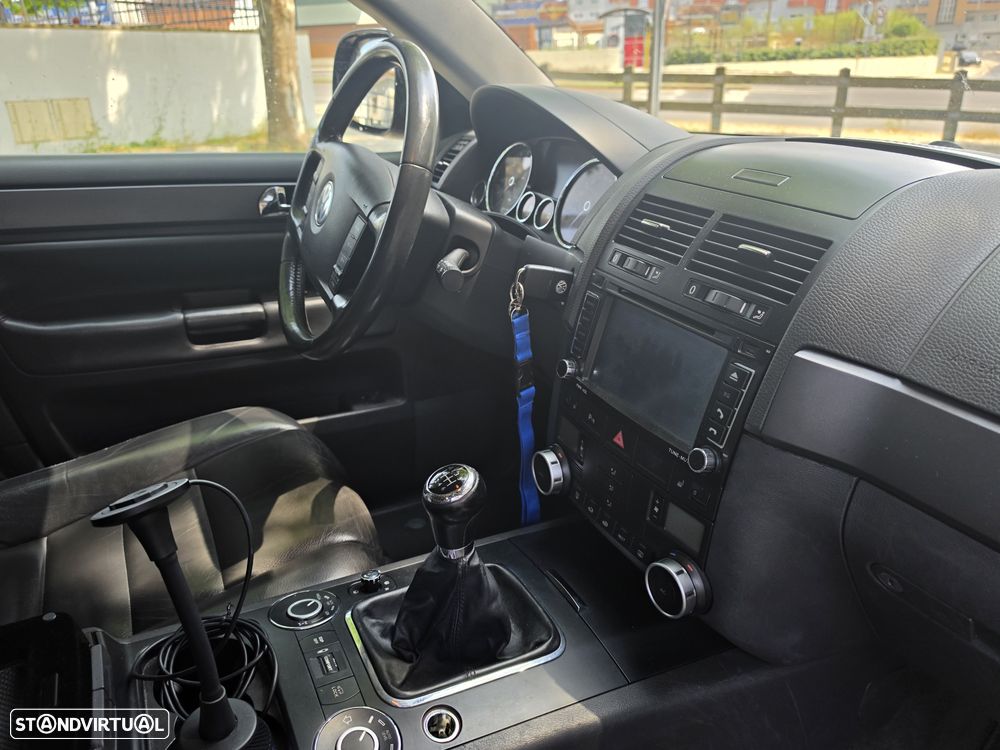 VW Touareg 3.0 TDI V6 - 16