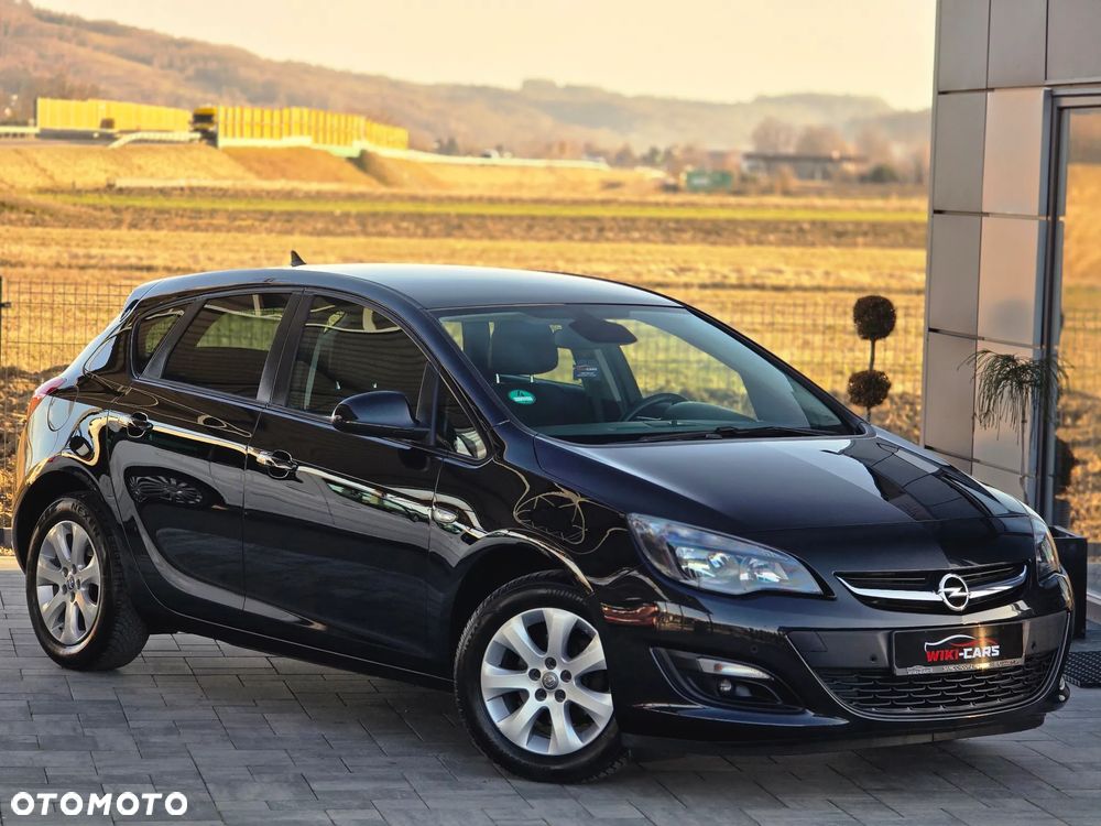 Opel Astra 1.4 Turbo Design Edition - 8