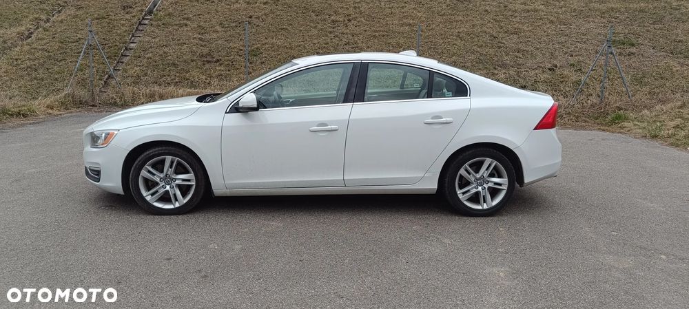 Volvo S60 2.5 T5 AWD - 2