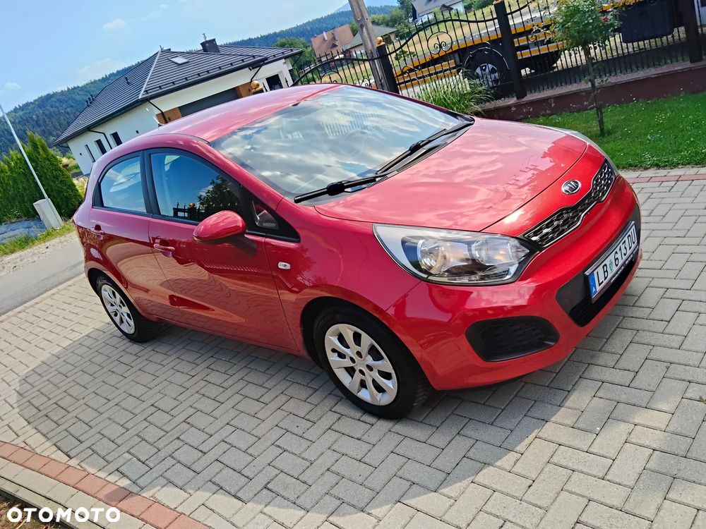 Kia Rio 1.2 Dream Team Edition - 16
