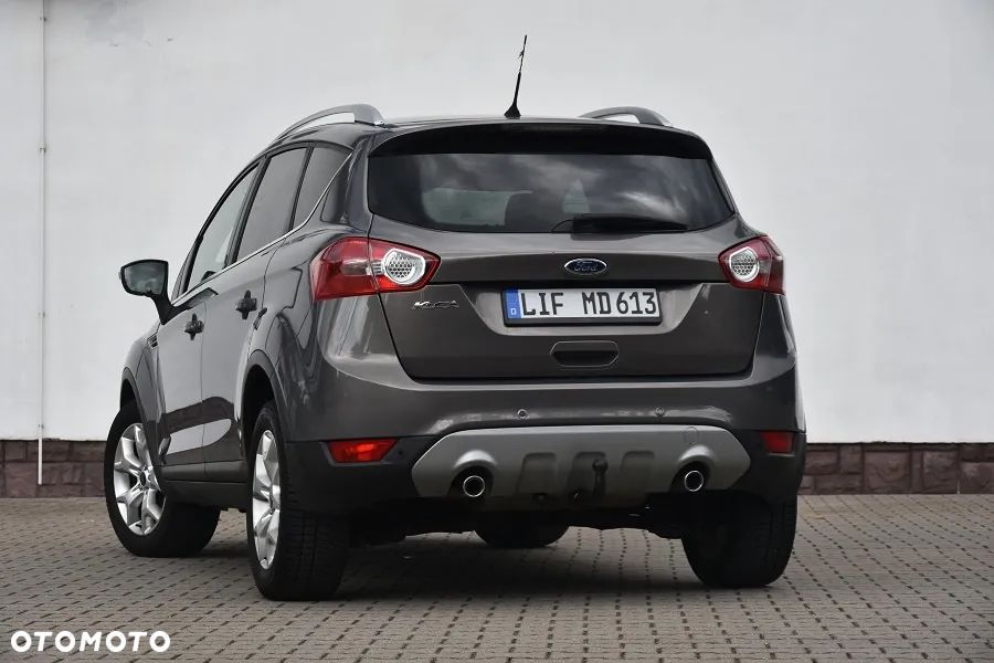 Ford Kuga 2.0 TDCi 2x4 Champions Edition - 11