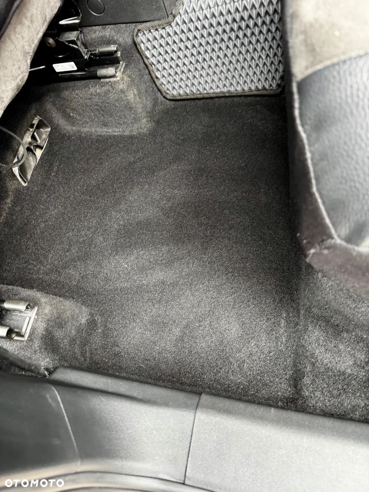 Volkswagen Tiguan 1.5 eTSI Elegance DSG - 19