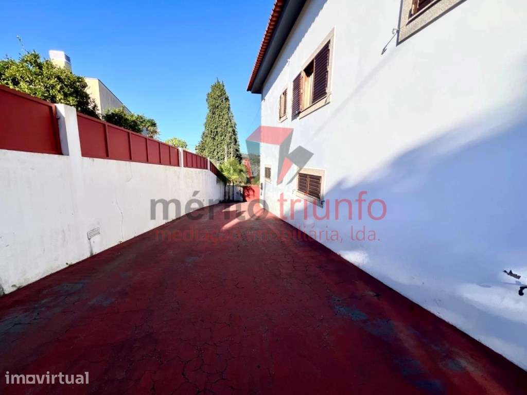 * Oferta Escritura e Registo- Moradia T4 em Cruz - V. N. Famalicão - Grande imagem: 5/39