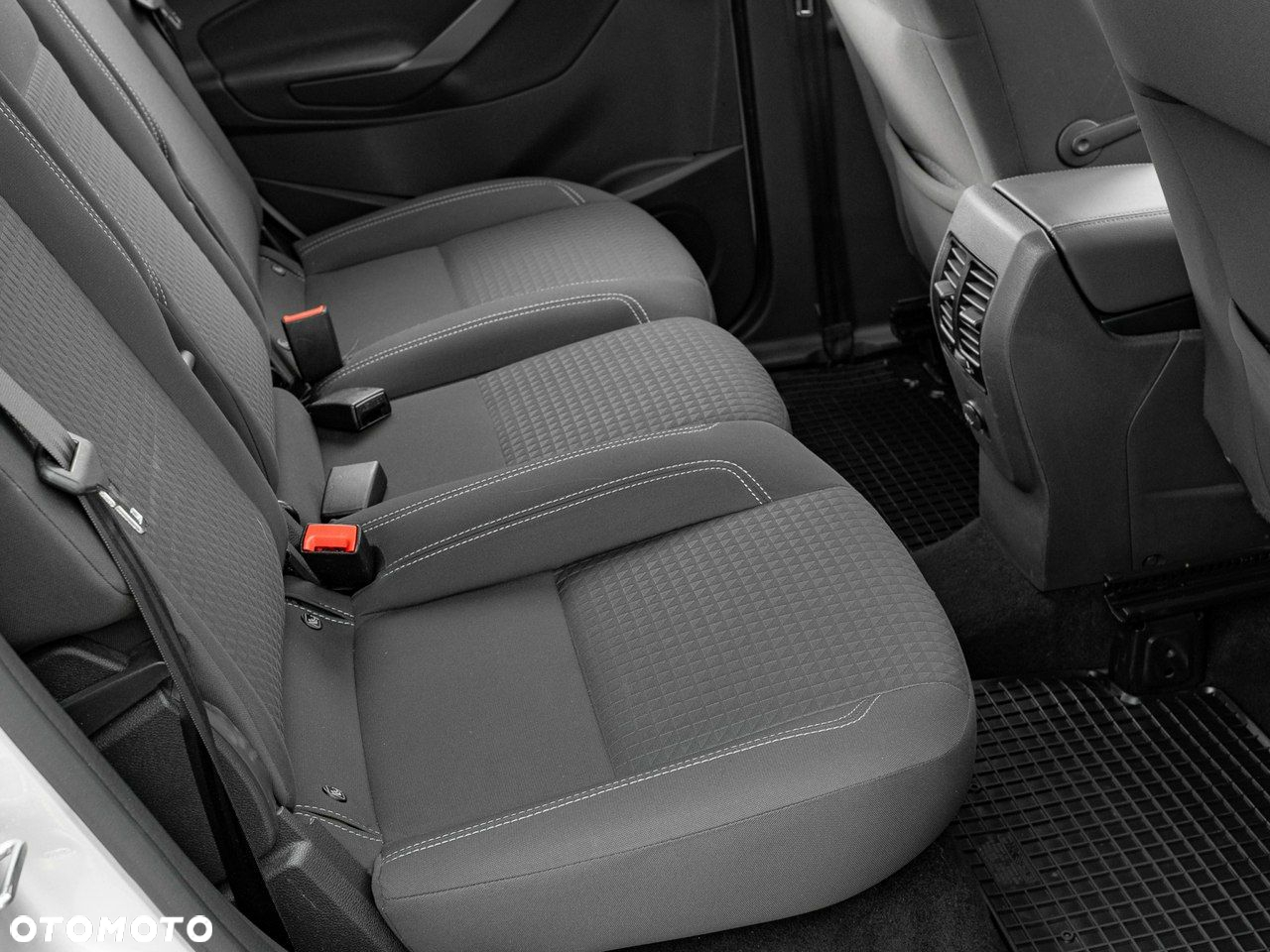 Ford C-MAX - 28