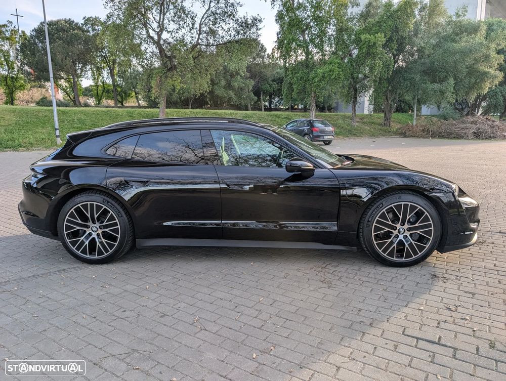 Porsche Taycan Sport Turismo bateria Performance Plus - 14