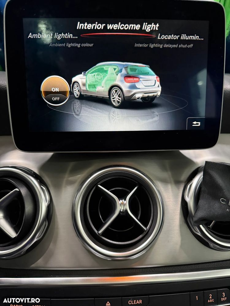 Mercedes-Benz GLA 250 4MATIC Aut. - 34