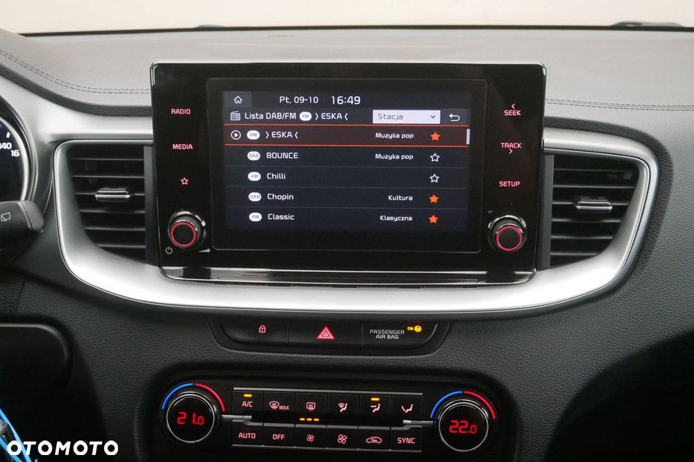 Kia Ceed 1.5 T-GDI M - 10
