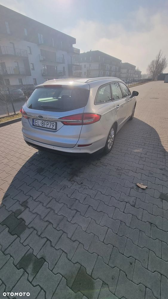 Ford Mondeo 2.0 TDCi STart-Stopp Allrad Vignale - 4