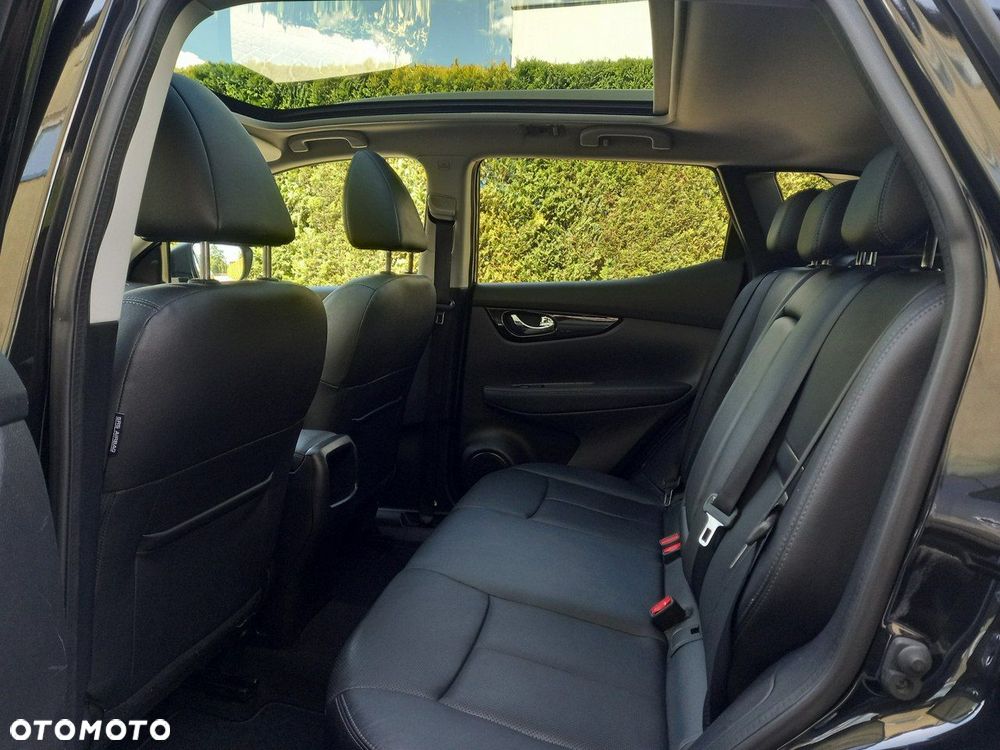 Nissan Qashqai 1.6 dCi DPF tekna - 23
