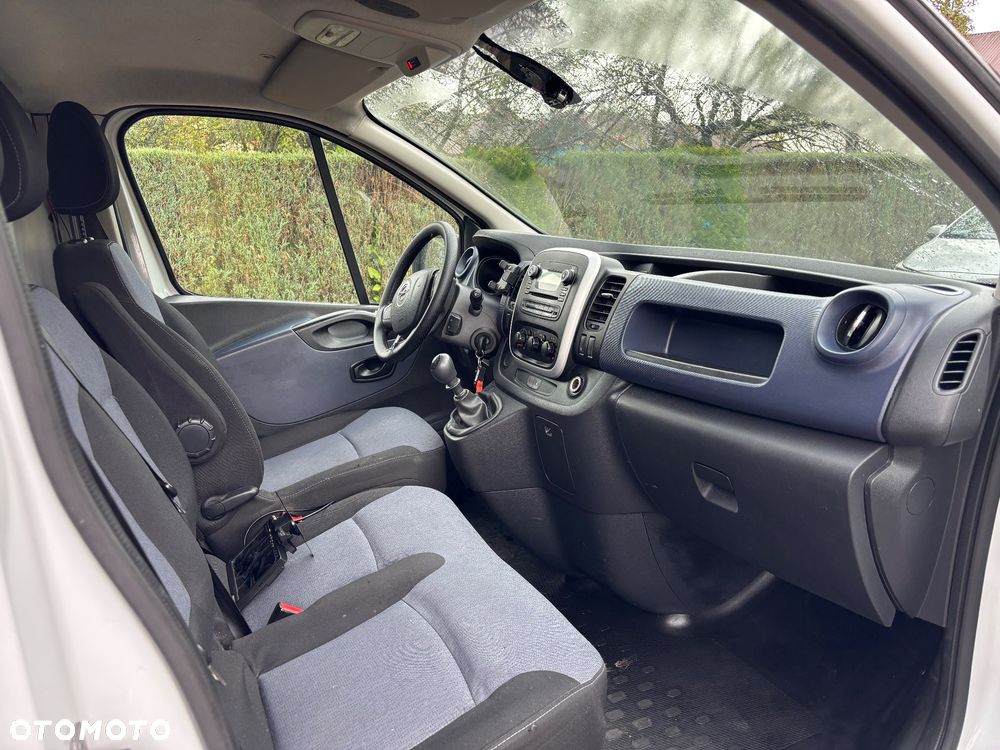 Opel Vivaro - 7