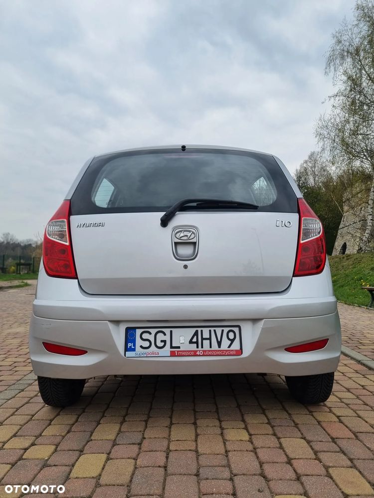 Hyundai i10 1.1 Base - 4
