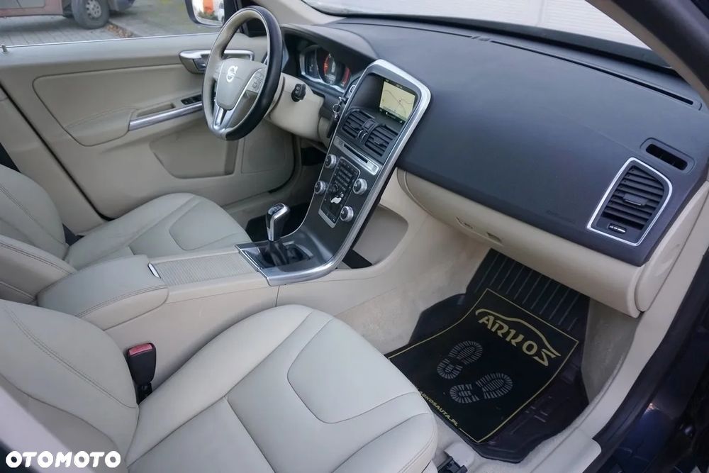 Volvo XC 60 D4 Drive-E Summum - 34