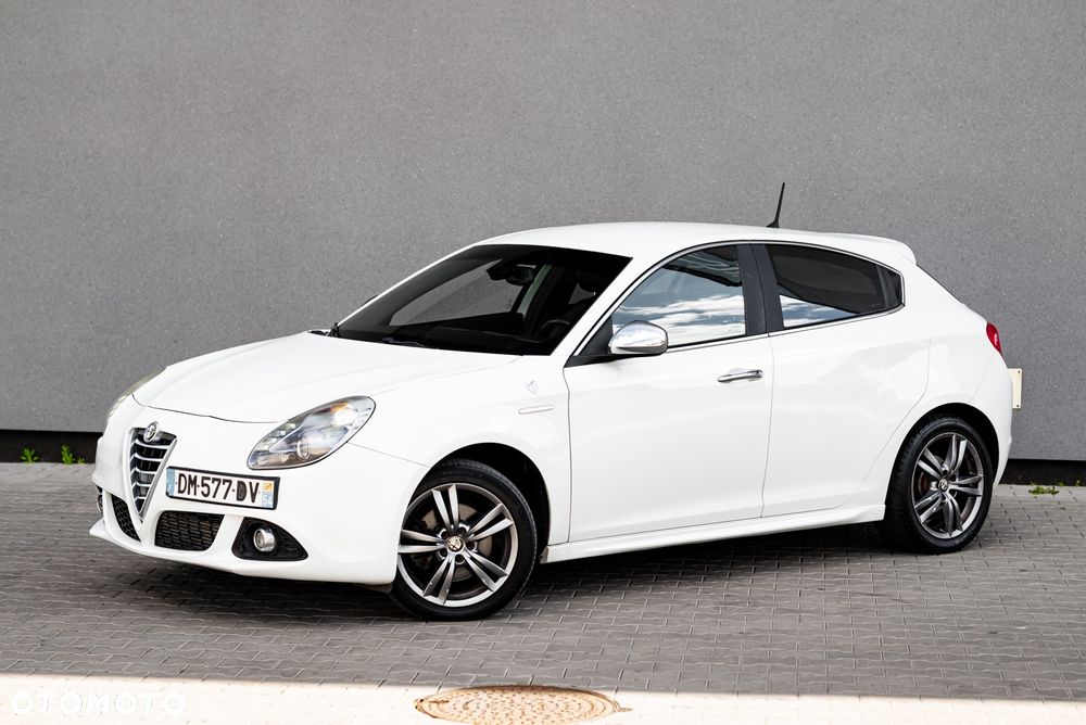 Alfa Romeo Giulietta - 7