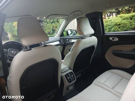 Volvo XC 40 T3 - 9