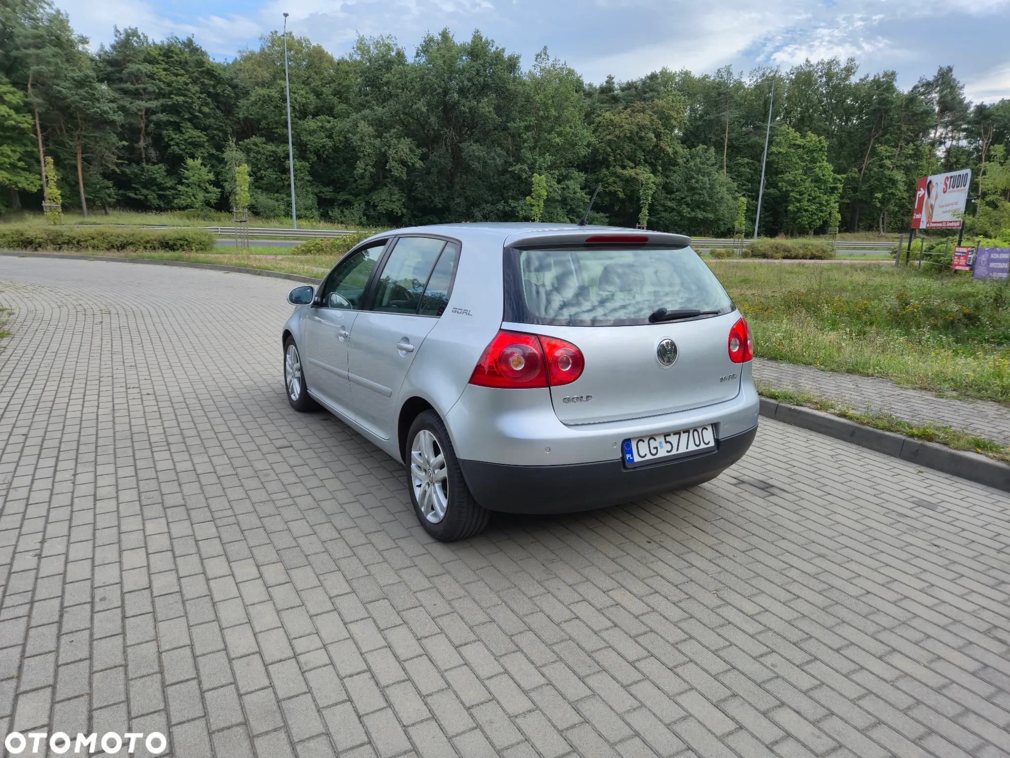 Volkswagen Golf V 1.6 FSI Comfortline - 10