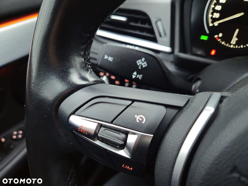 BMW Seria 2 218i GT Sport Line - 22