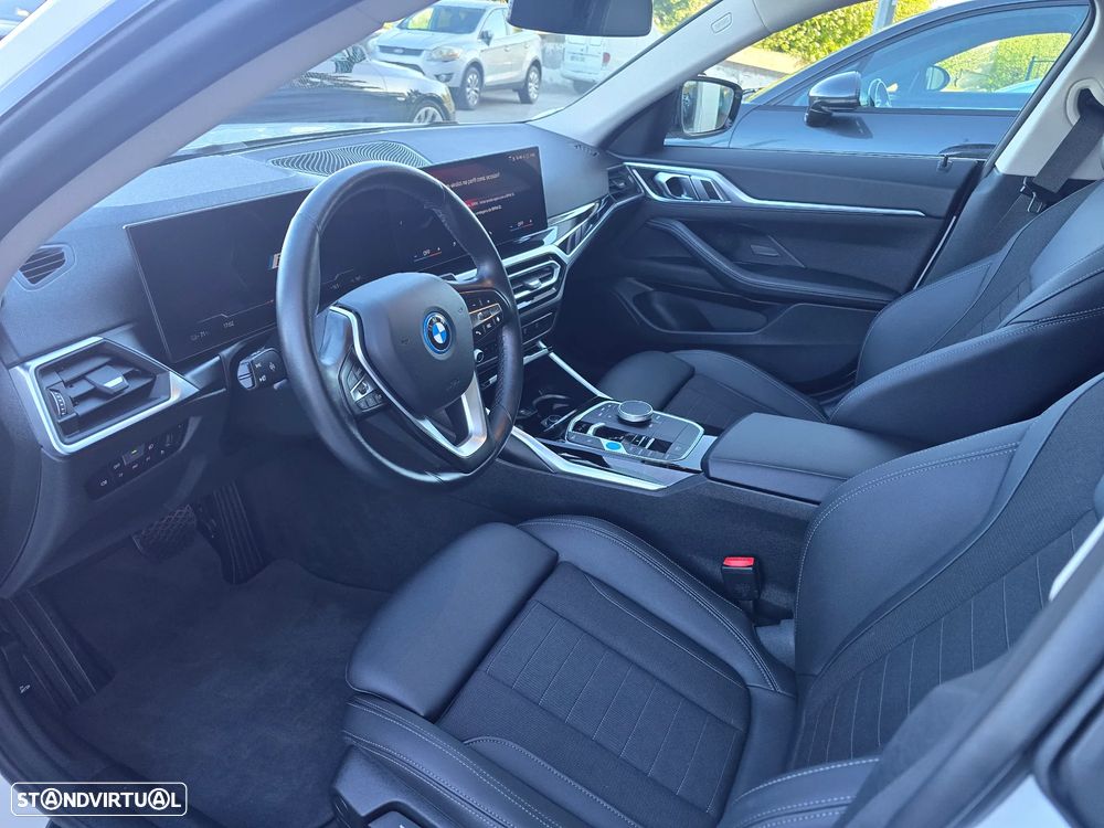 BMW i4 eDrive35 - 12