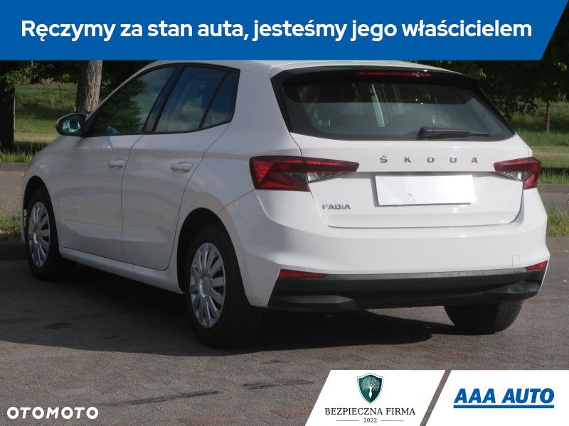 Skoda Fabia - 5