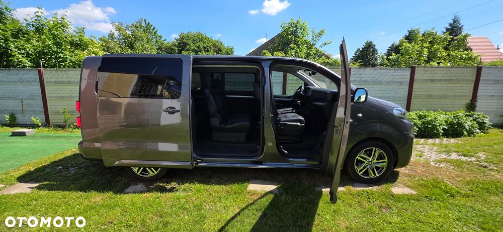 Peugeot Traveller 2.0 BlueHDi Long Business - 12