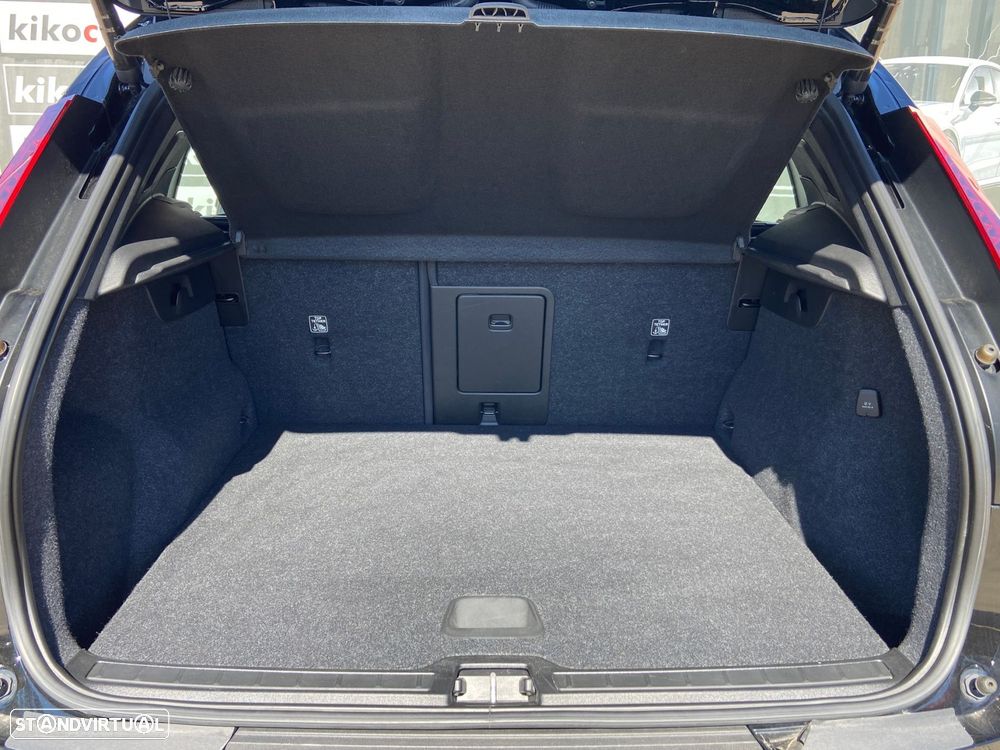 Volvo XC 40 T4 Recharge DKG Core - 10