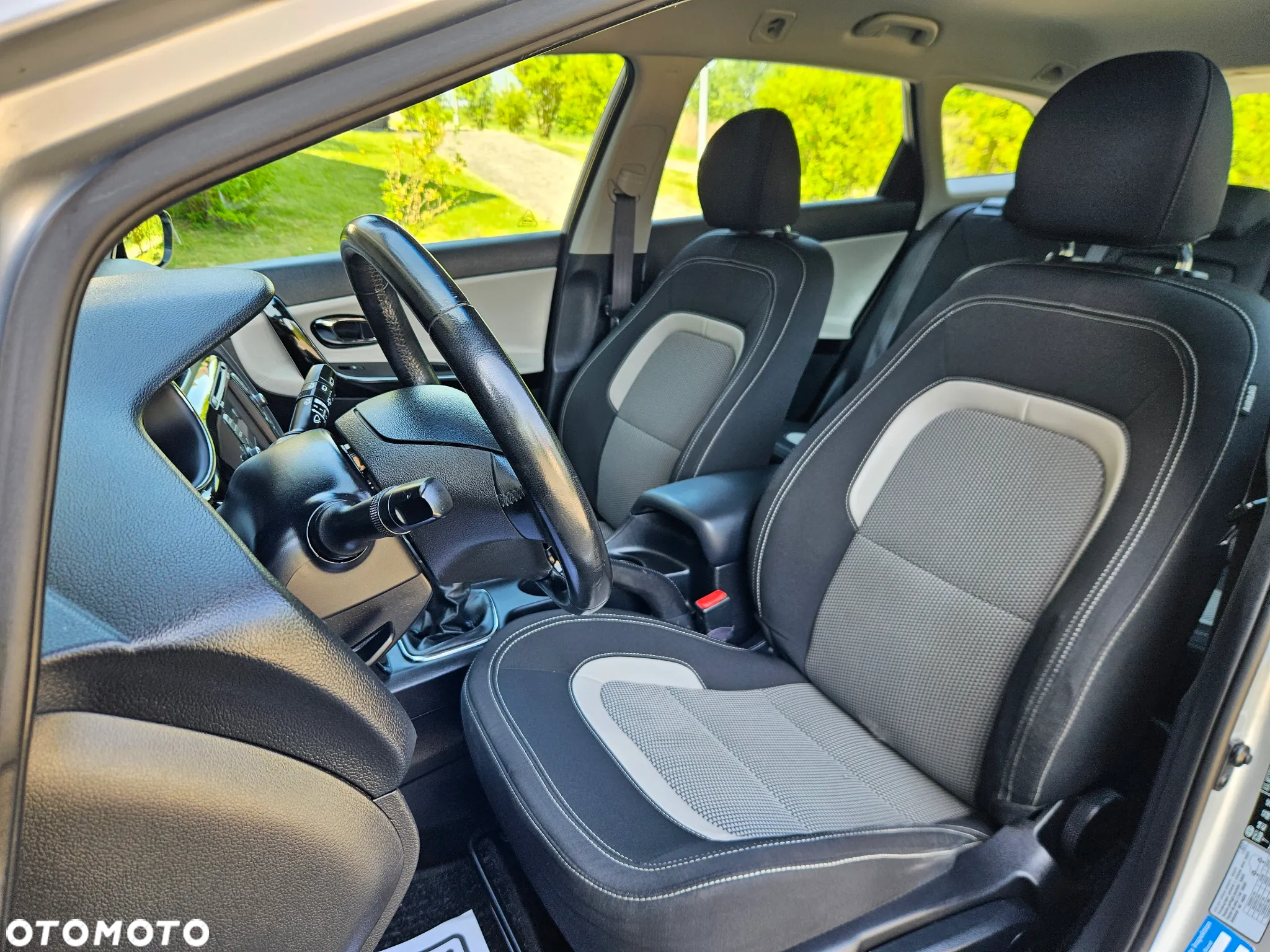 Kia Ceed Cee'd 1.6 GDI Business Line - 9