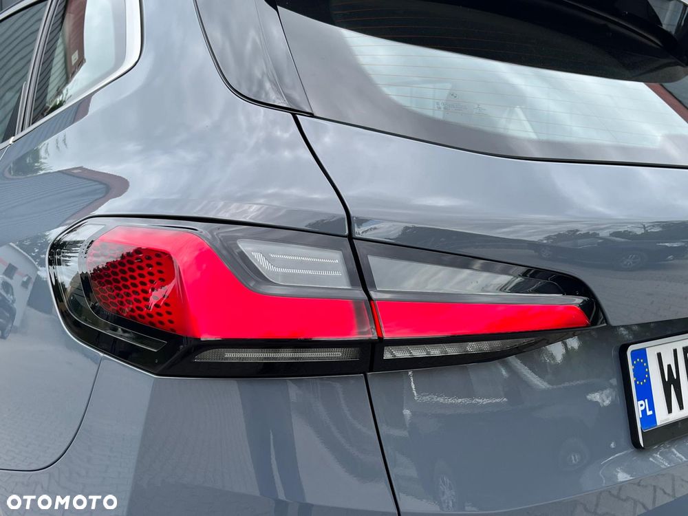 BMW Seria 2 220i mHEV Luxury Line - 9