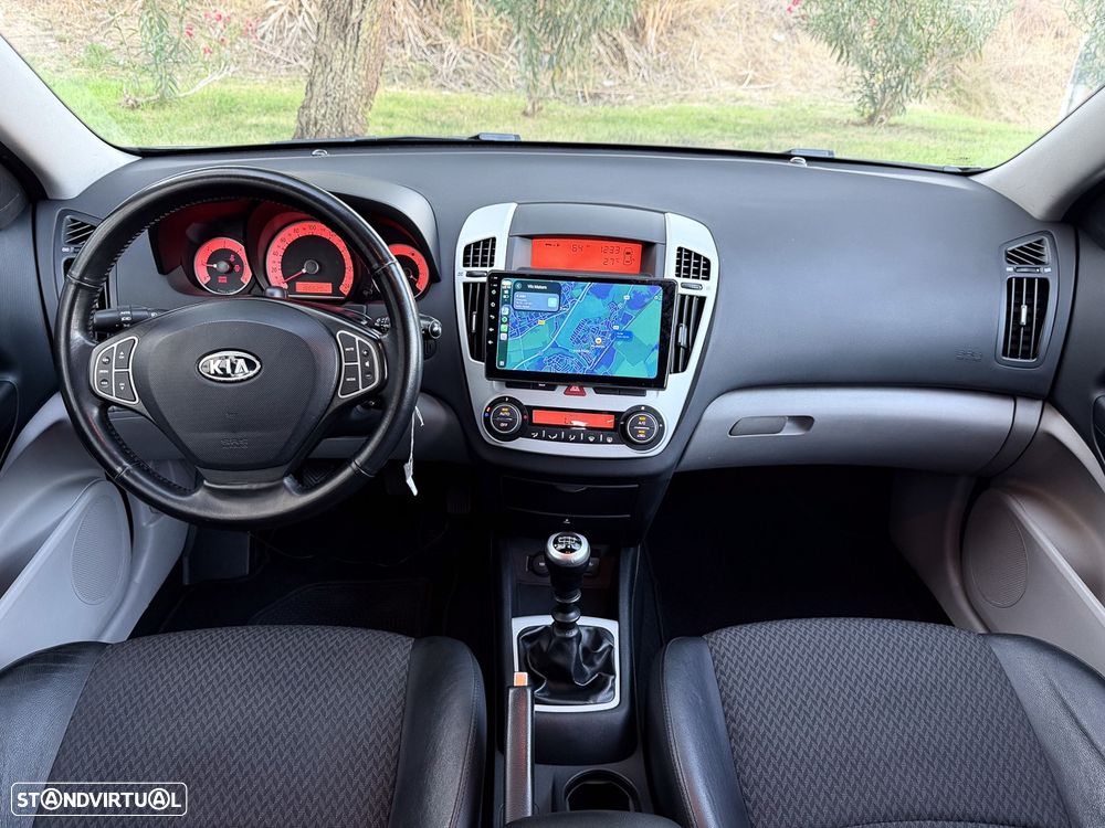 Kia Ceed 1.6 CRDi EX - 3