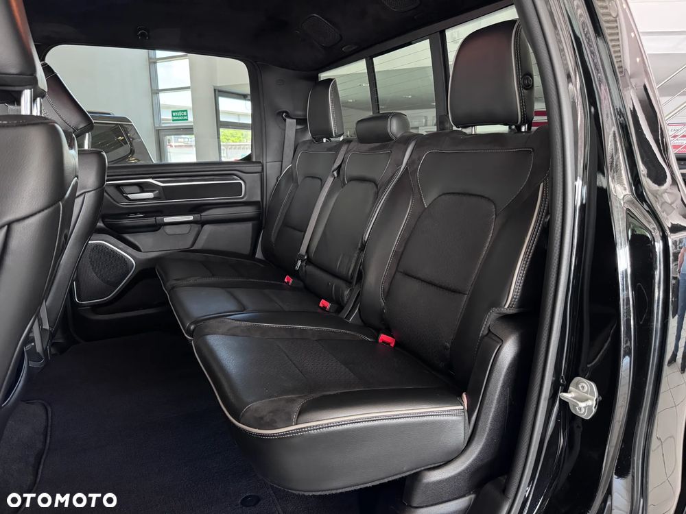 RAM 1500 5.7 Crew Cab Bighorn - 13