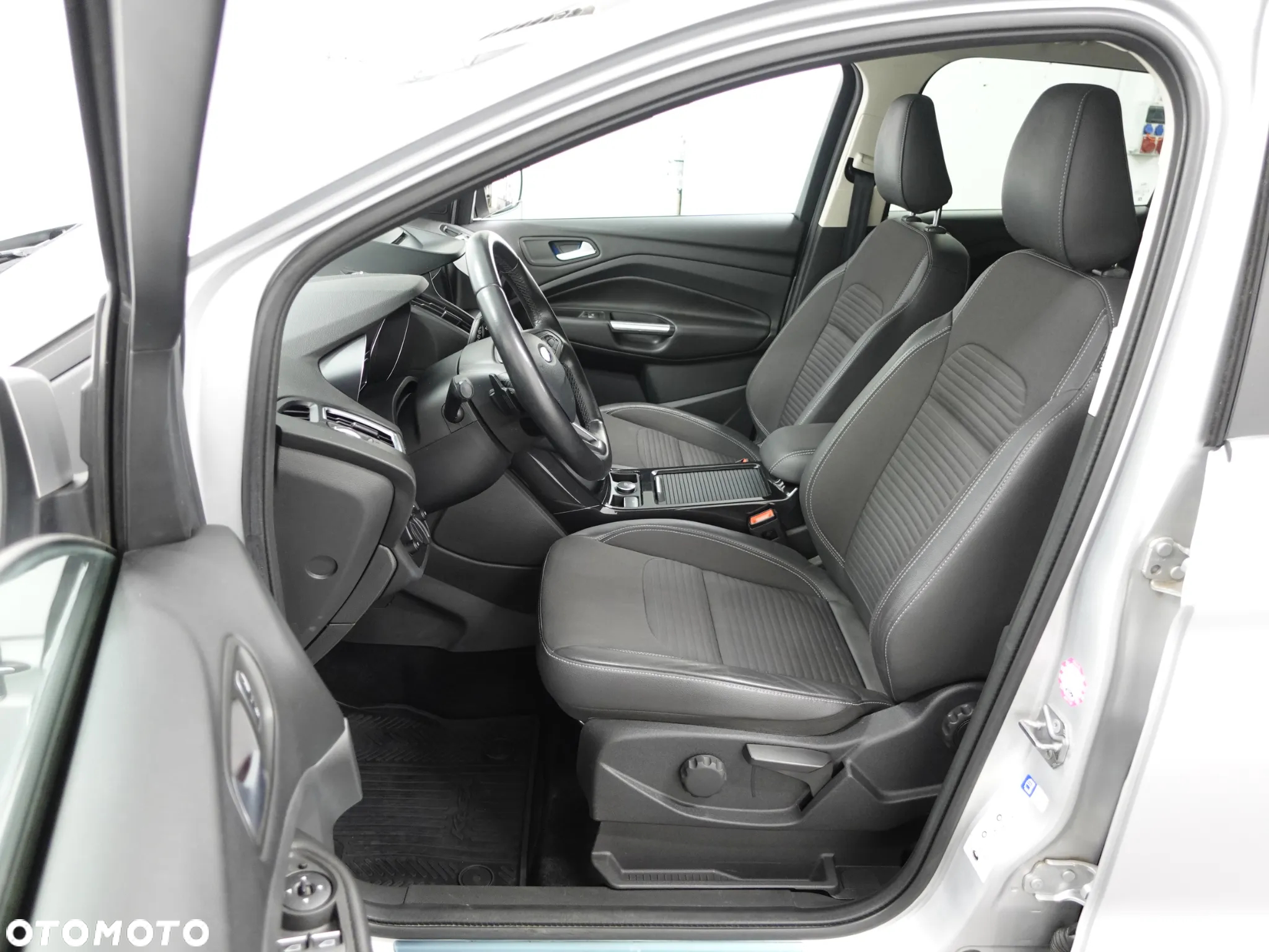 Ford Kuga 1.5 EcoBoost AWD Edition ASS - 21