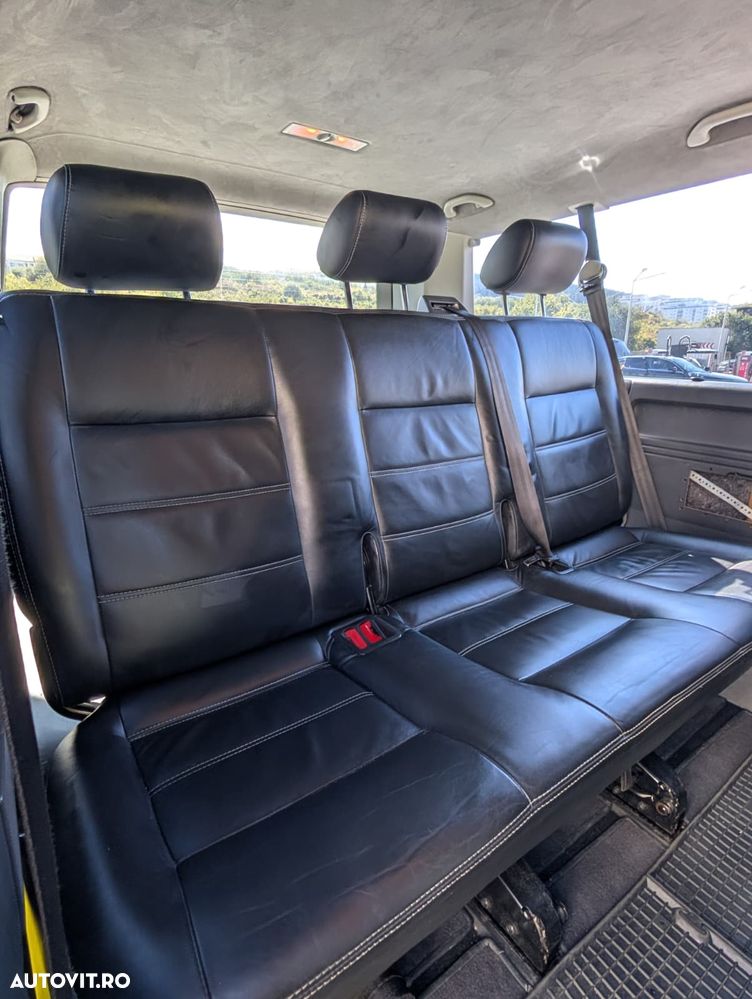 Volkswagen Caravelle - 10