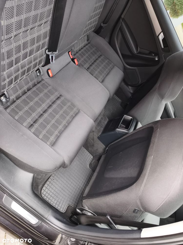 Audi A4 Avant 2.0 TDI DPF quattro S tronic Attraction - 17