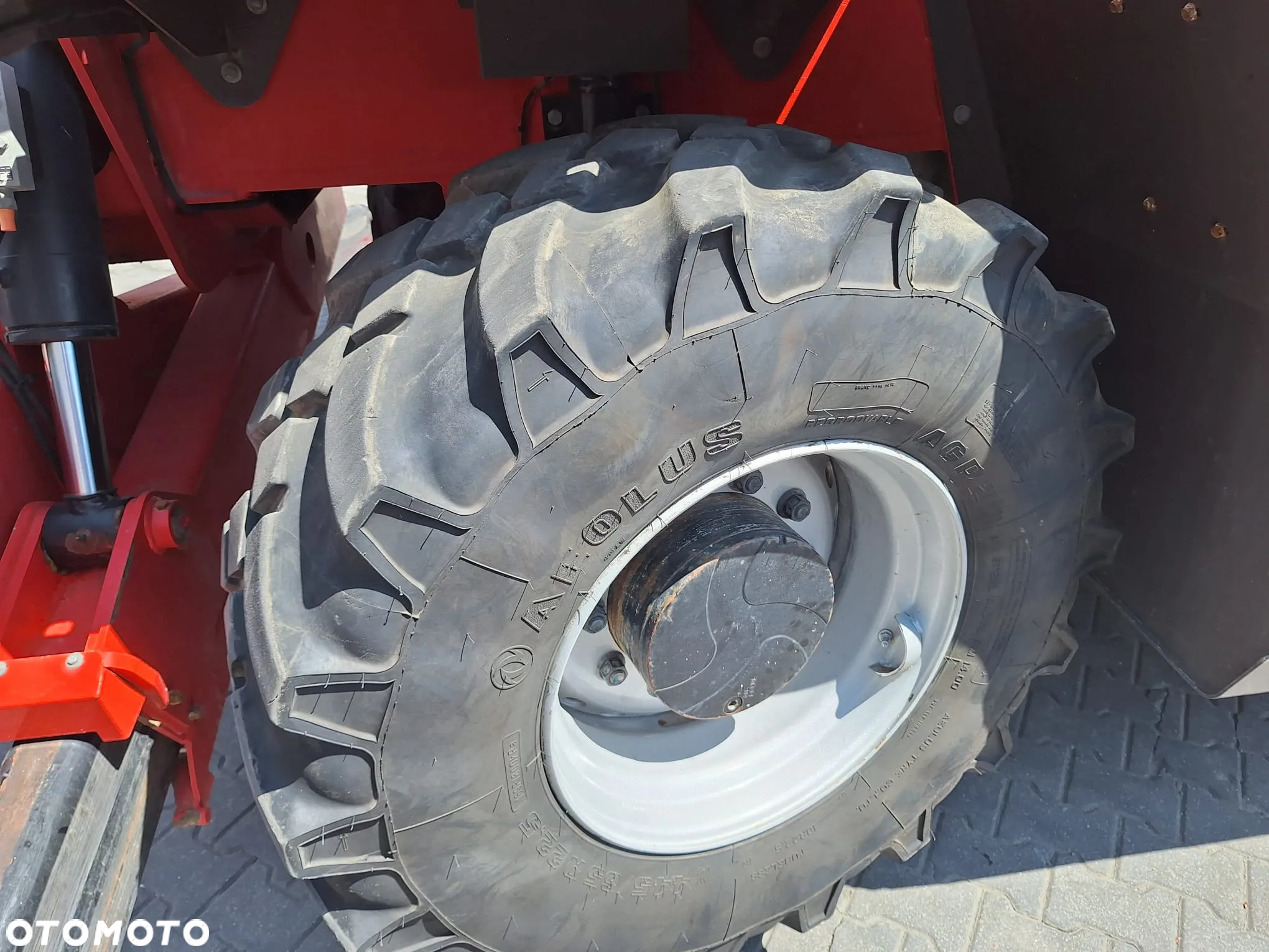 Manitou ładowarka teleskopowa obrotowa MRT 2150 - 11