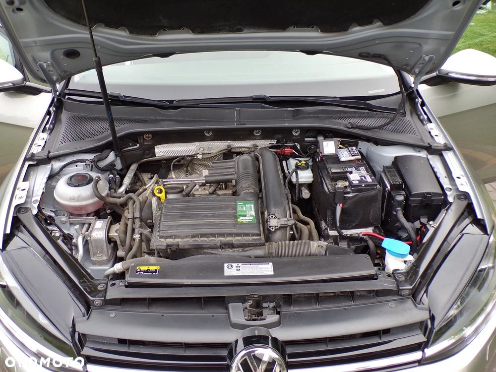 Volkswagen Golf 1.4 TSI Sound - 27