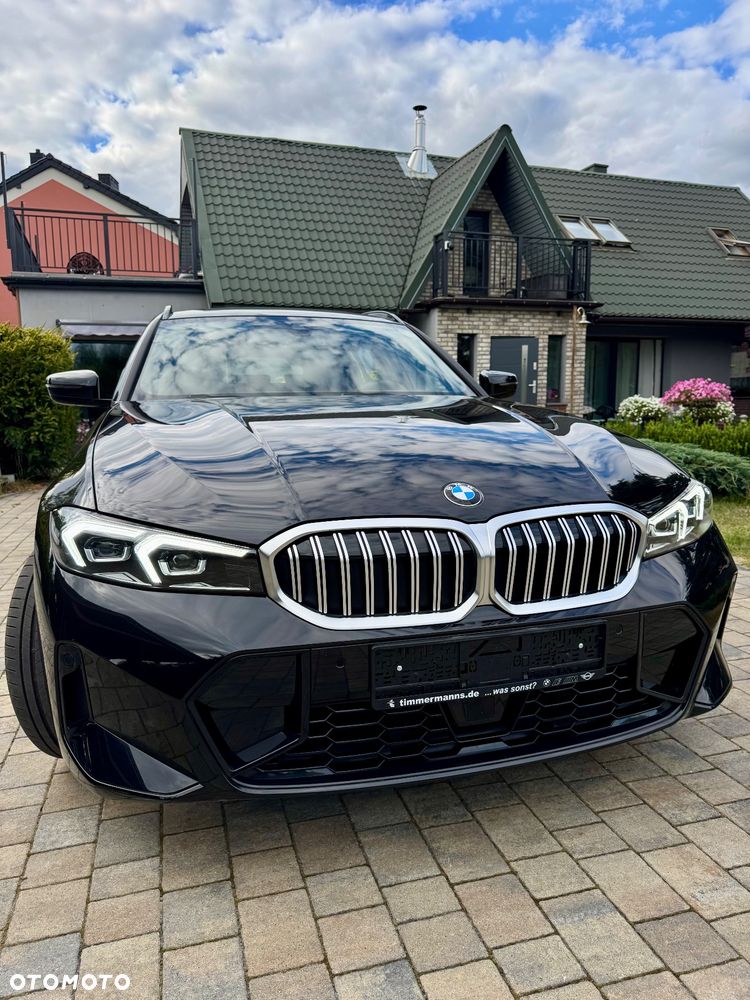 BMW Seria 3 330i xDrive M Sport - 4