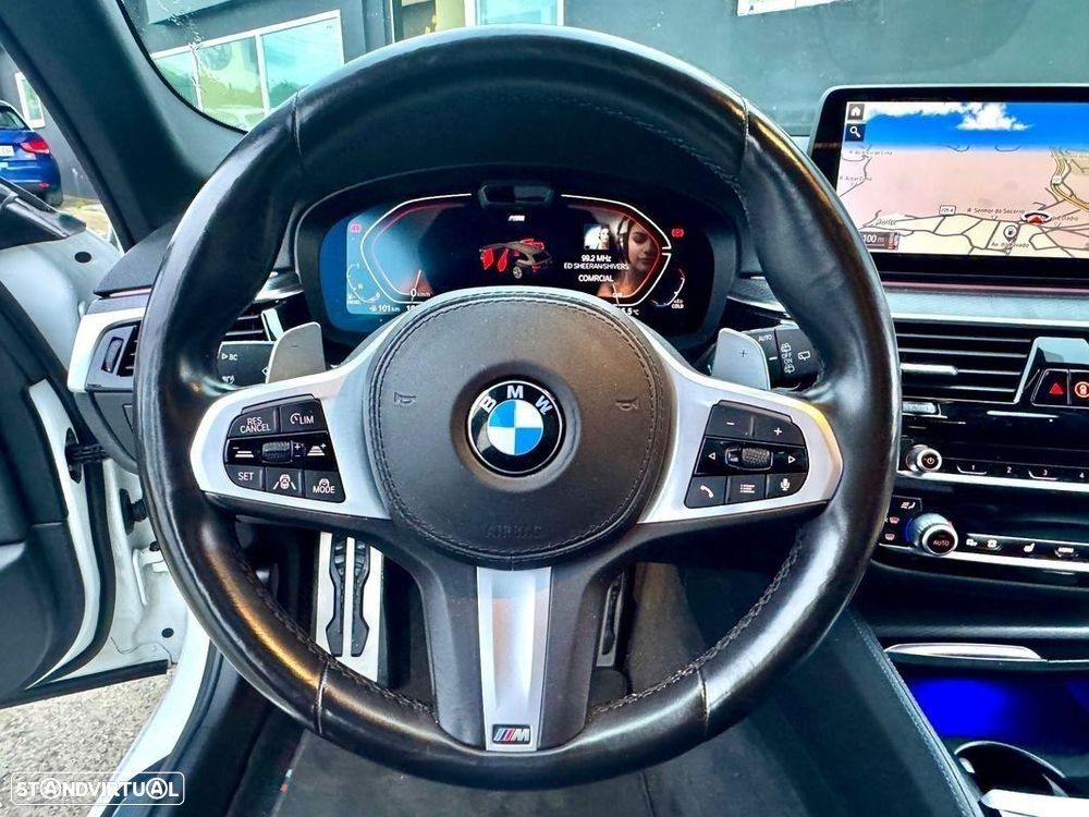 BMW 520 d xDrive Pack M Auto - 10