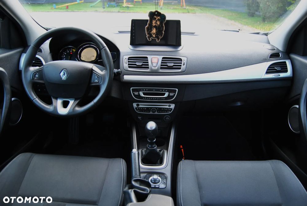 Renault Megane Grandtour TCe 130 Dynamique - 9