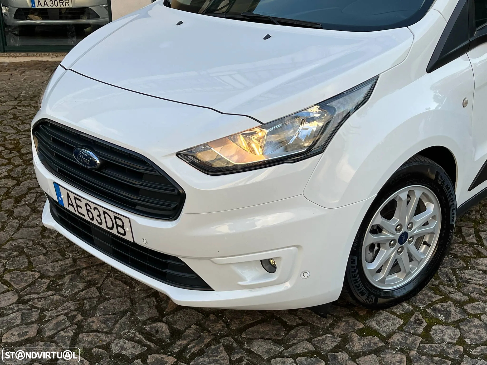 Ford Transit Connect L2 Trend Aut. 1.5 TDCi 120cv (caixa automática) - 2